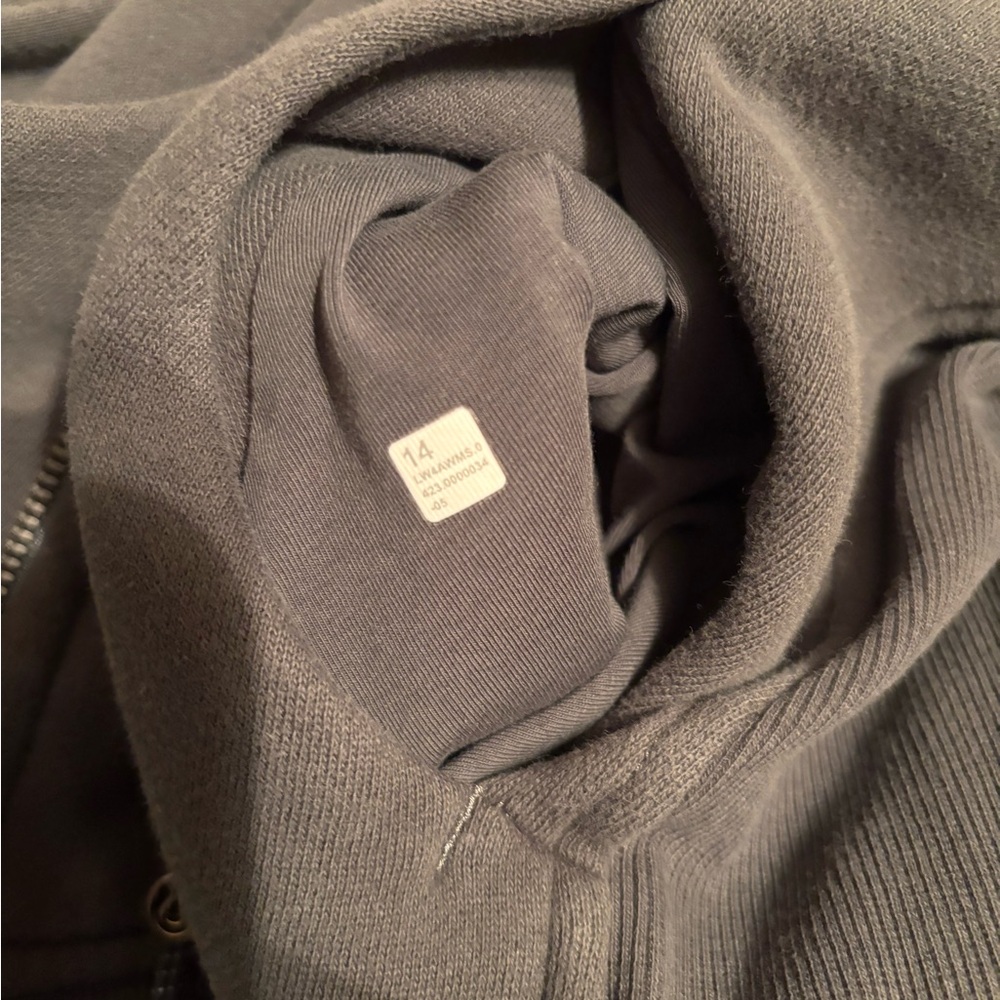 Lululemon scuba - Picture 6 of 10